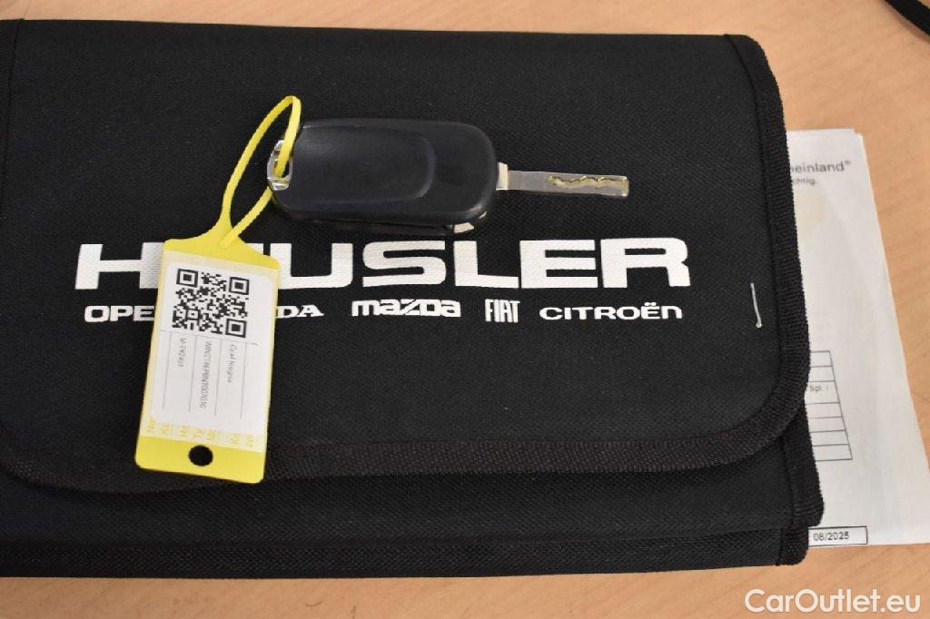 Opel  Insignia OPEL  Sports Tourer 2.0 Diesel Aut. Business 5d 128kW #13