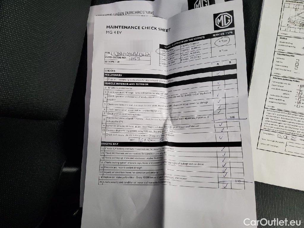 MG  EHS MG MG4 Standard 5d 125kW #42