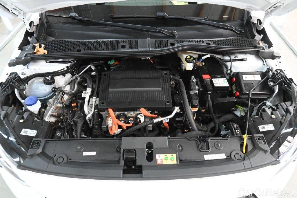 Opel  Corsa  F e Edition 50kWh #11