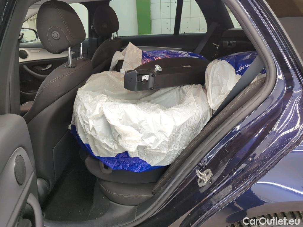 Mercedes  E-Klasse E -Klasse T-Modell E 300 de (213.216)Avantgarde 2.0 225KW AT9 E6d #24