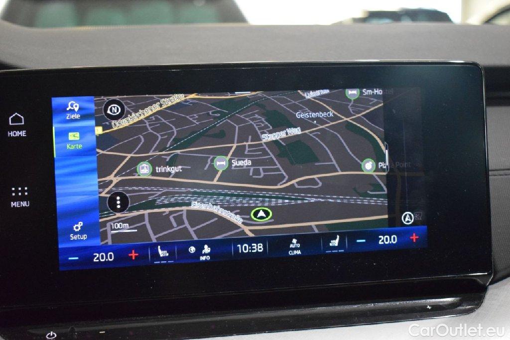 Skoda  Octavia  Combi Tour 2.0 TDI 110KW AT7 E6d #12