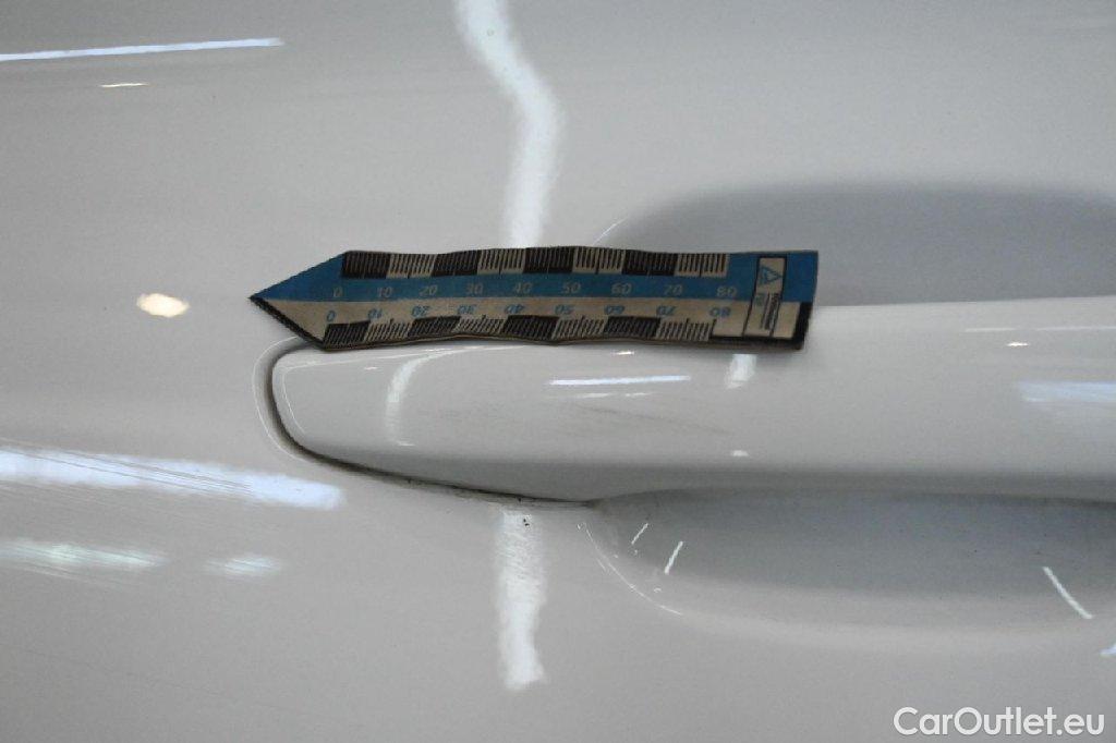 Opel  Corsa  F e Edition 50kWh #56