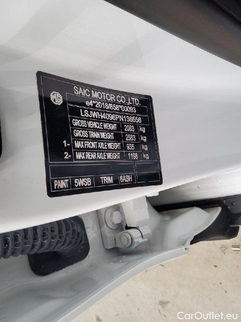 MG  EHS MG MG4 Standard 5d 125kW #5