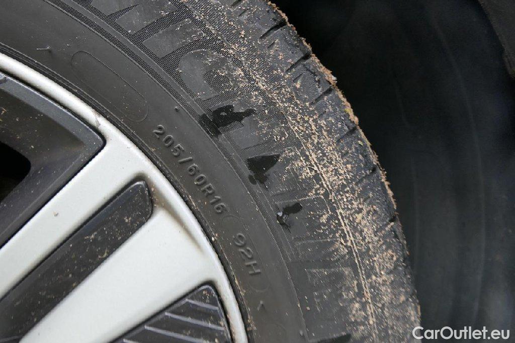 KIA  Niro  Spirit Plug-in Hybrid 1.6 104KW AT6 E6d #39