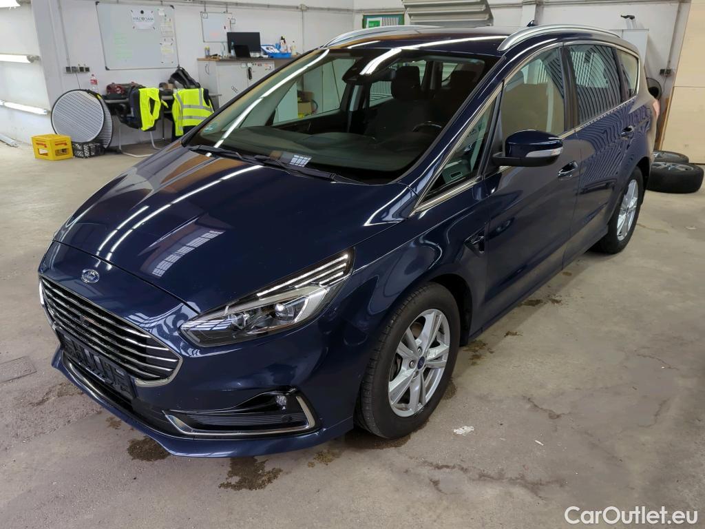 Ford  S-Max  Titanium 2.0 EcoBlue 110KW AT8 E6dT #1