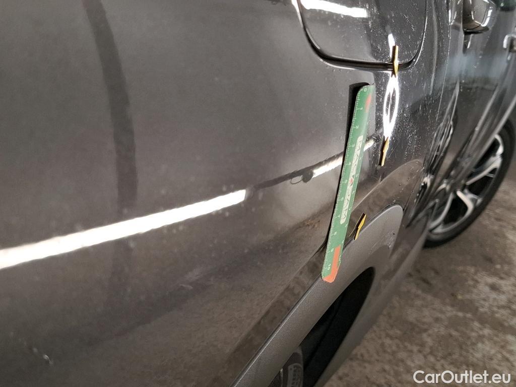 DS  DS7 DS DS 7 Crossback / 2017 / 5P / SUV BlueHDi 130 Auto Executive #28