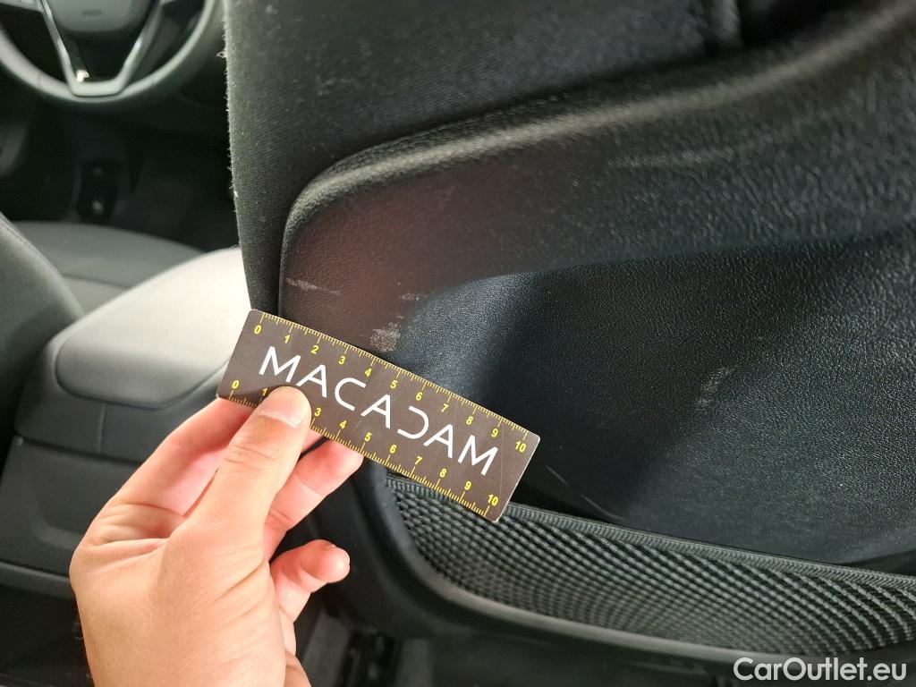 Bmw  Serie 1 BMW Série 1 / 2019 / 5P / Berline 116i DKG7 Business Design #24