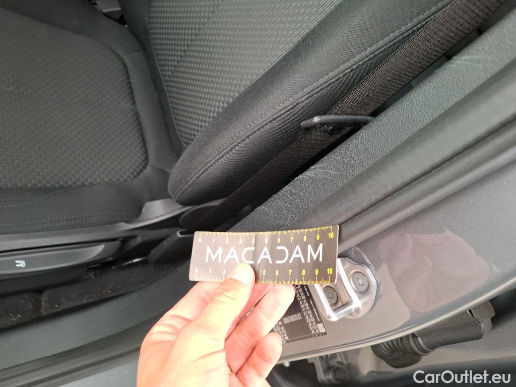 Bmw  Serie 1 BMW Série 1 / 2019 / 5P / Berline 116i DKG7 Business Design #16