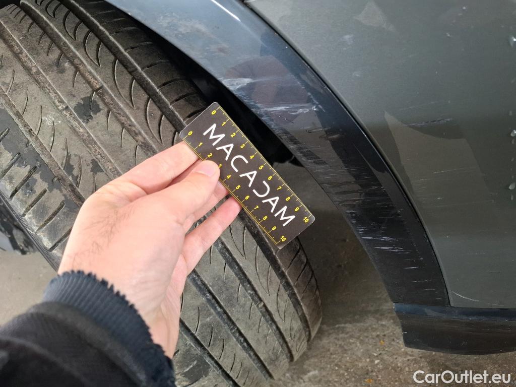 Audi  Q3  35 TDI Design luxe 2.0 TDI 150CV BVA7 E6d #15