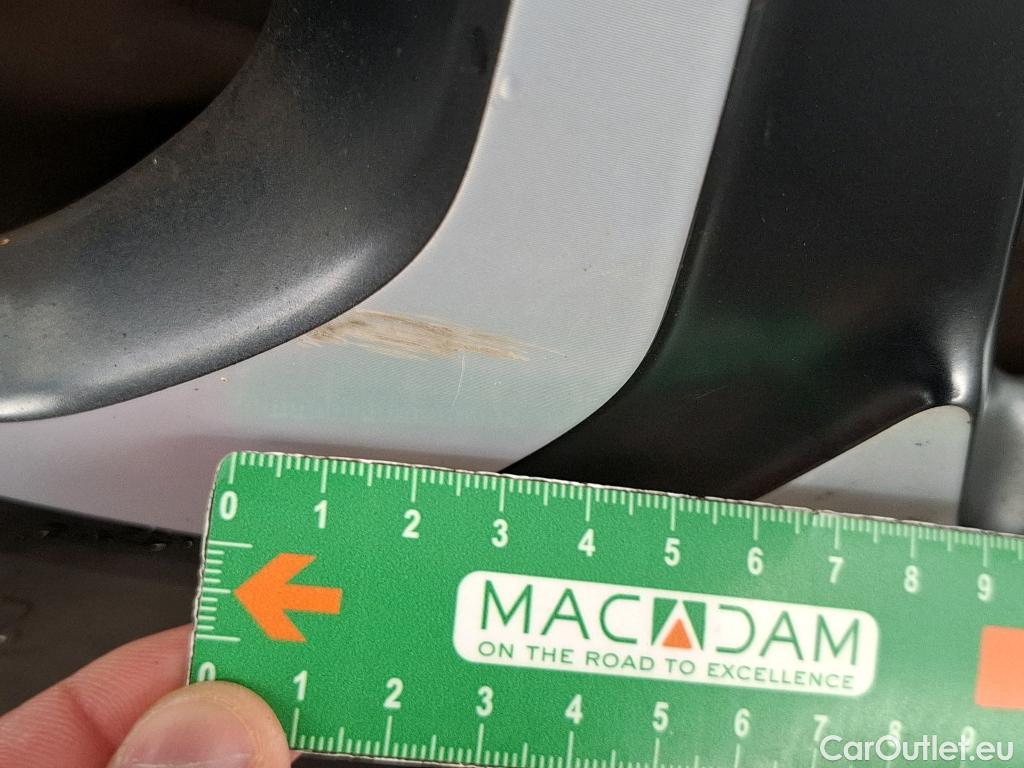 DS  DS7 DS DS 7 Crossback / 2017 / 5P / SUV BlueHDi 130 Auto Executive #11