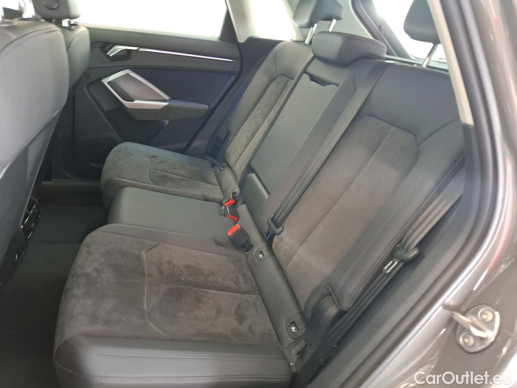 Audi  Q3  35 TDI Design luxe 2.0 TDI 150CV BVA7 E6d #9