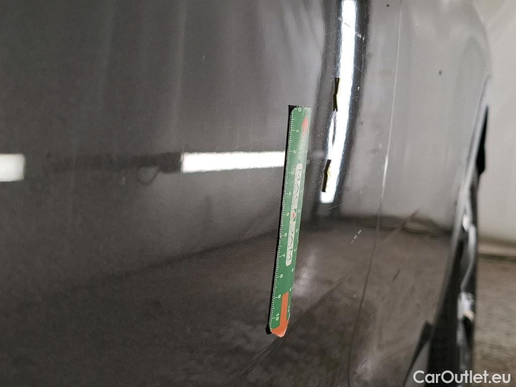 DS  DS7 DS DS 7 Crossback / 2017 / 5P / SUV BlueHDi 130 Auto Executive #24