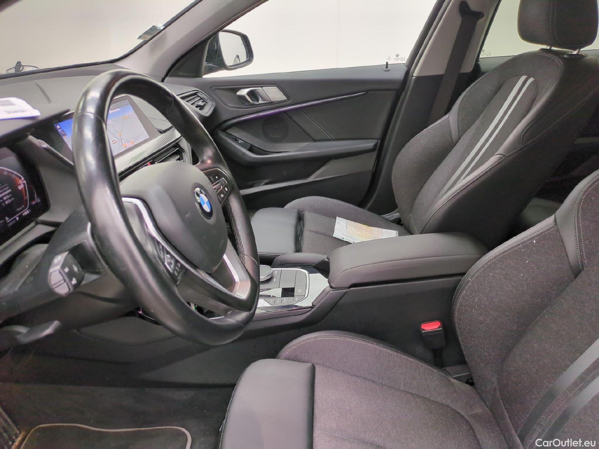 Bmw  Serie 1 Série 1 Berline 118 i Edition Sport 1.5 135CV BVA7 E6d #10