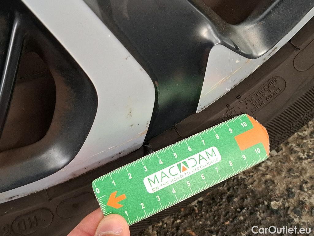 DS  DS7 DS DS 7 Crossback / 2017 / 5P / SUV BlueHDi 130 Auto Executive #17