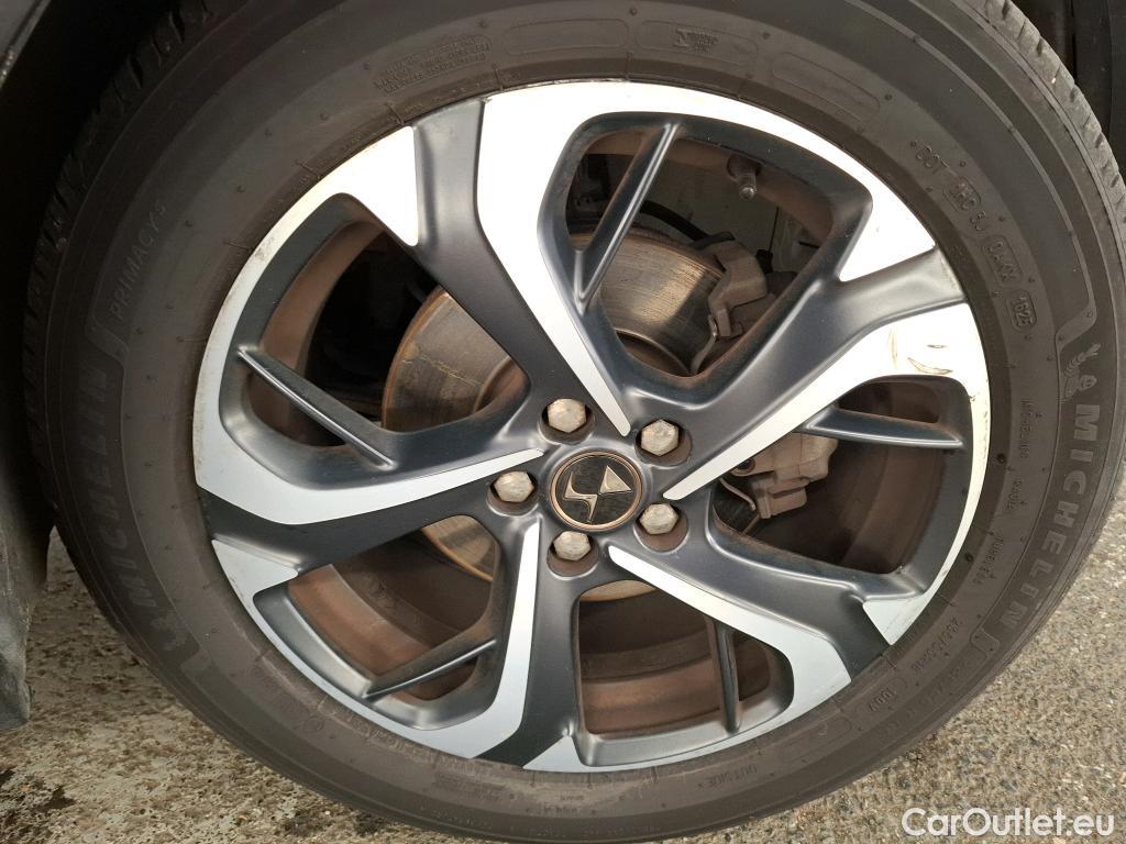 DS  DS7 DS DS 7 Crossback / 2017 / 5P / SUV BlueHDi 130 Auto Executive #20