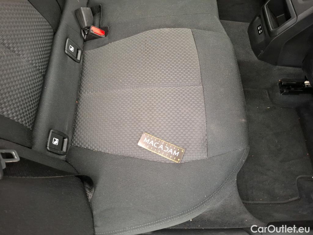 Bmw  Serie 1 BMW Série 1 / 2019 / 5P / Berline 116i DKG7 Business Design #31