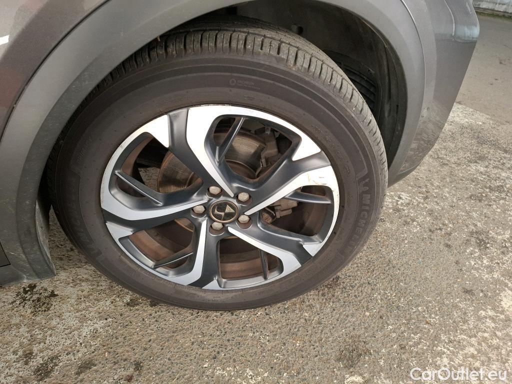 DS  DS7 DS DS 7 Crossback / 2017 / 5P / SUV BlueHDi 130 Auto Executive #19