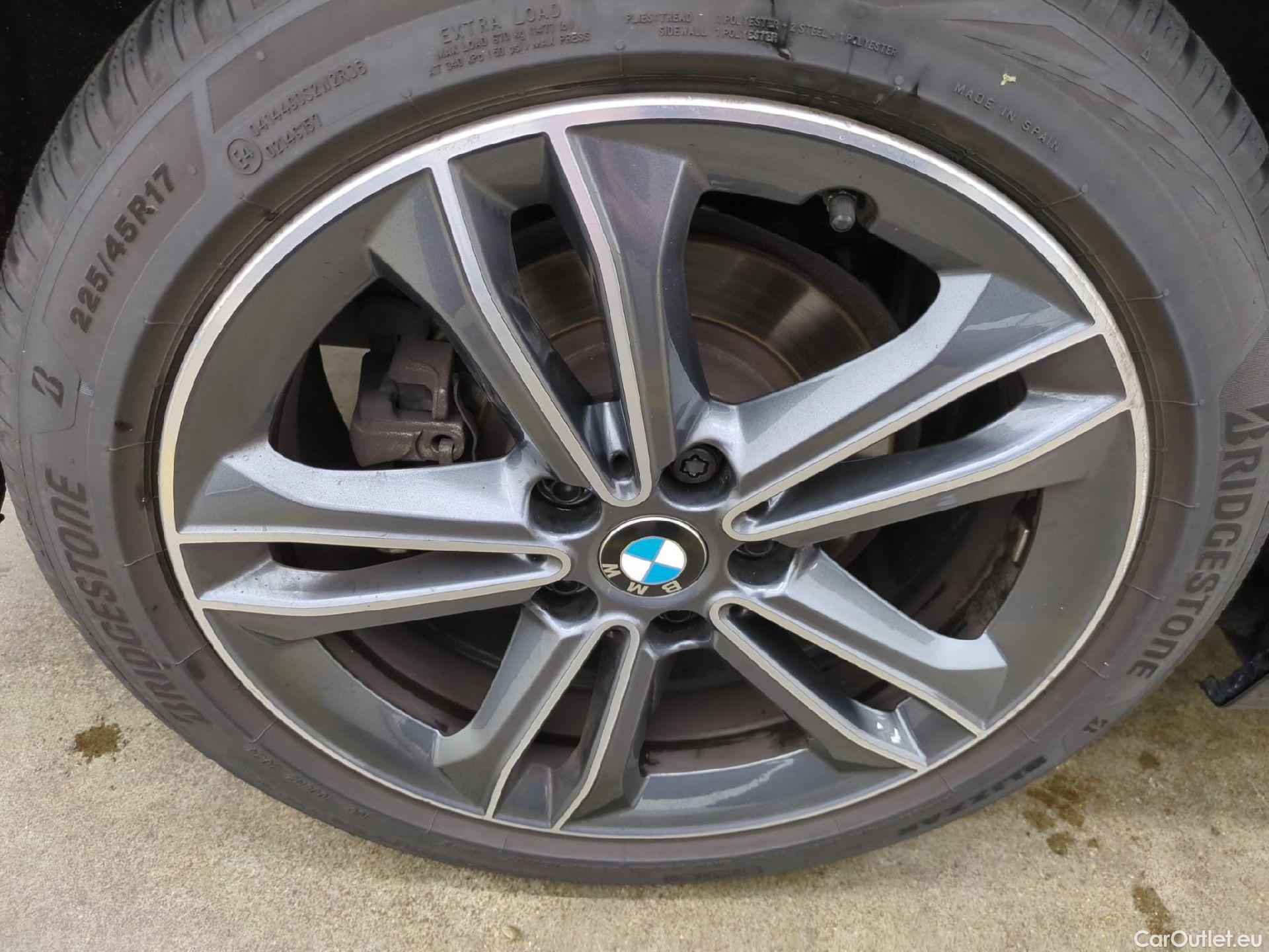 Bmw  Serie 1 Série 1 Berline 118 i Edition Sport 1.5 135CV BVA7 E6d #9