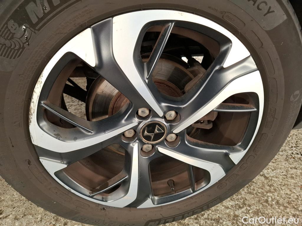 DS  DS7 DS DS 7 Crossback / 2017 / 5P / SUV BlueHDi 130 Auto Executive #9