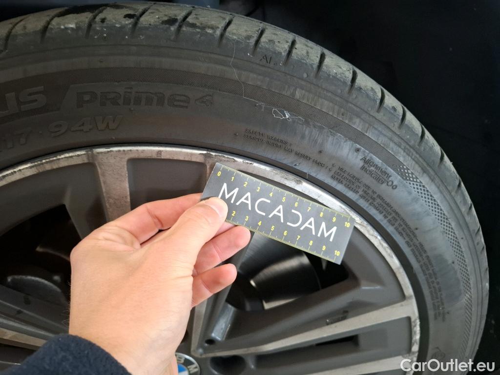 Bmw  Serie 2 BMW Série 2 Gran Coupé / 2019 / 4P / Berline 220D AUTO Business Design #22