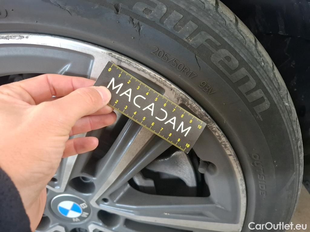 Bmw  Serie 2 BMW Série 2 Gran Coupé / 2019 / 4P / Berline 220D AUTO Business Design #25