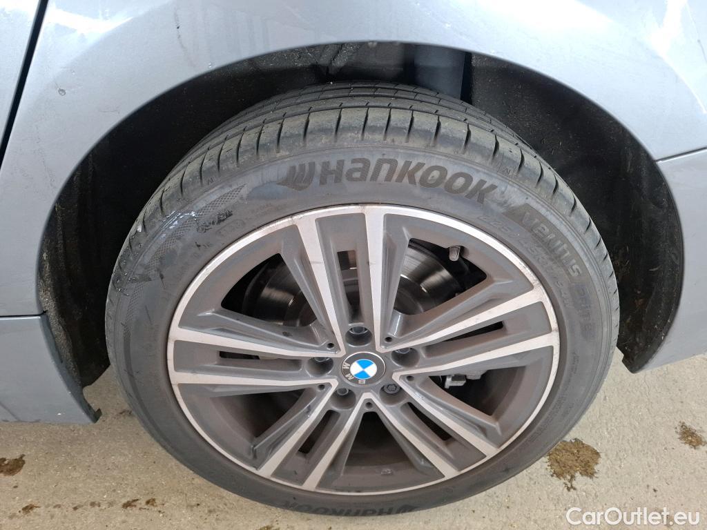 Bmw  Serie 2 BMW Série 2 Gran Coupé / 2019 / 4P / Berline 220D AUTO Business Design #32