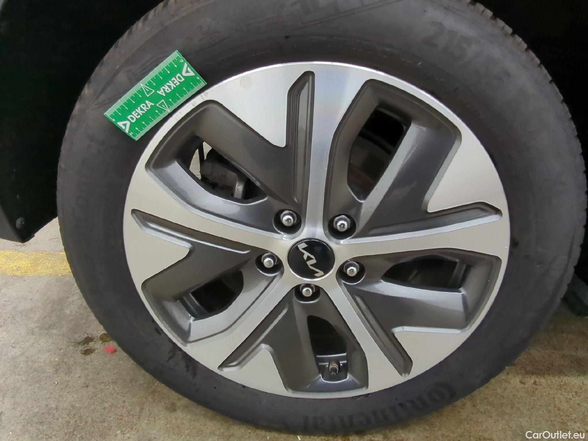 KIA  Niro  e- Active 64kWh BVA #12