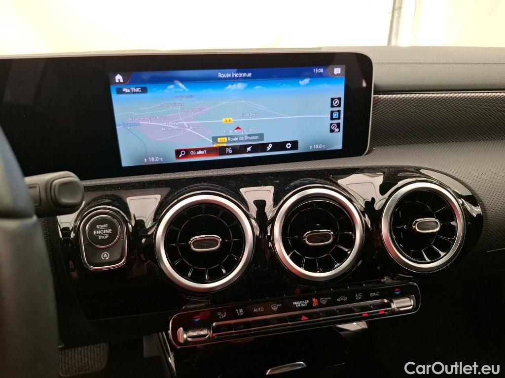 Mercedes  CLA-Klasse MERCEDES-BENZ CLA Shooting Brake / 2019 / 5P / Break CLA 200 d Business Line BA8 #7