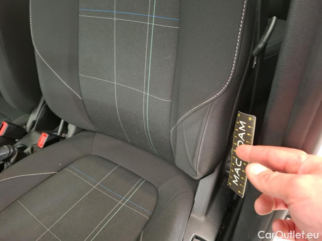 Ford  Fiesta  Cool&Connect 1.1 75CV BVM5 E6d #5