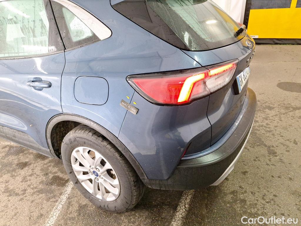 Ford  Kuga FORD  / 2019 / 5P / SUV 2.5 190 hybrid Flexifuel Pshift Titanium #13