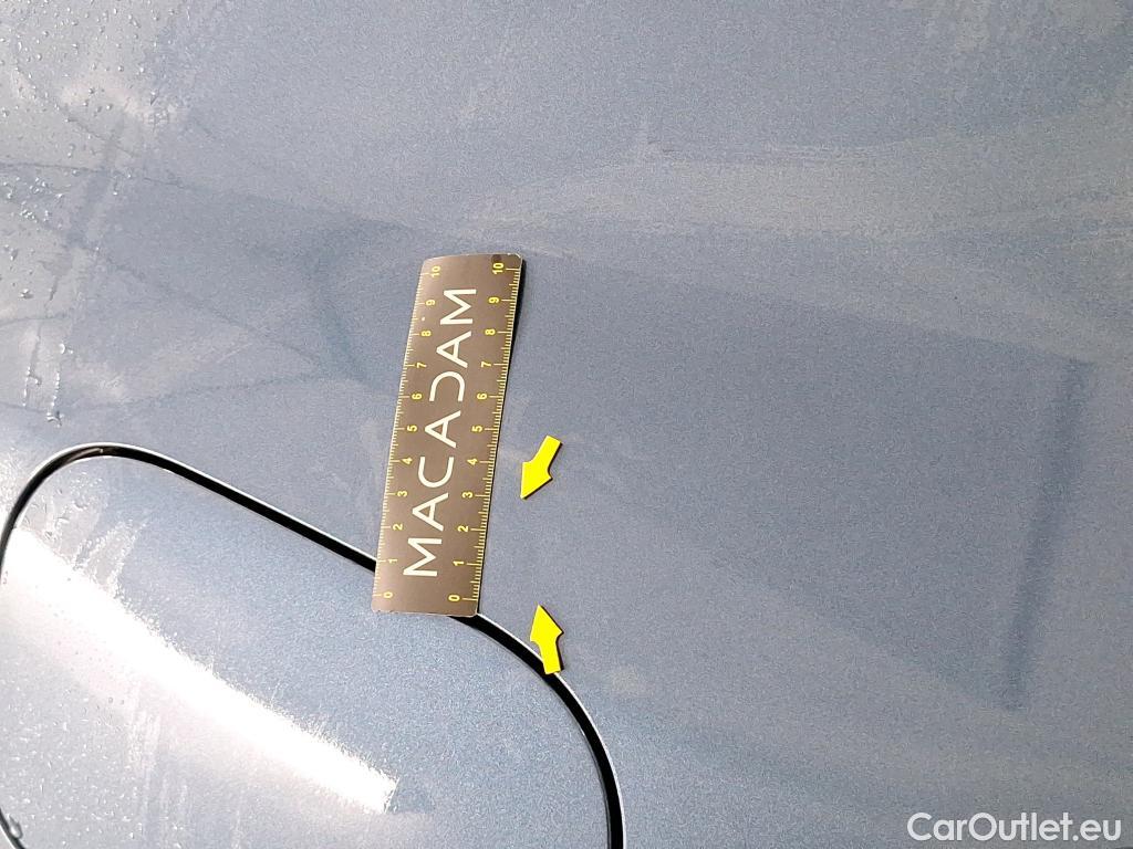 Ford  Kuga FORD  / 2019 / 5P / SUV 2.5 190 hybrid Flexifuel Pshift Titanium #30