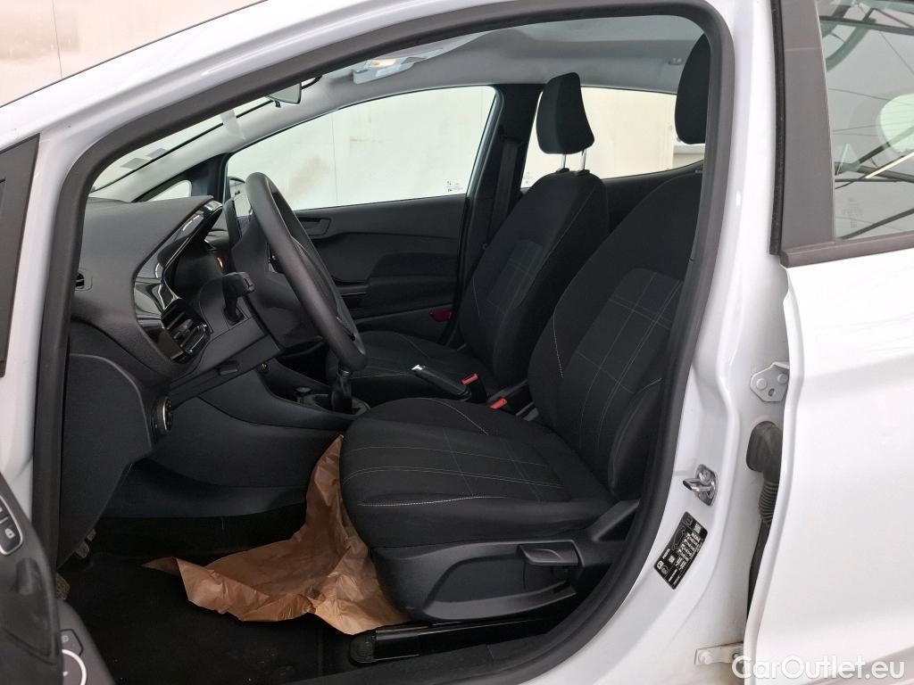 Ford  Fiesta  Cool&Connect 1.1 75CV BVM5 E6d #8