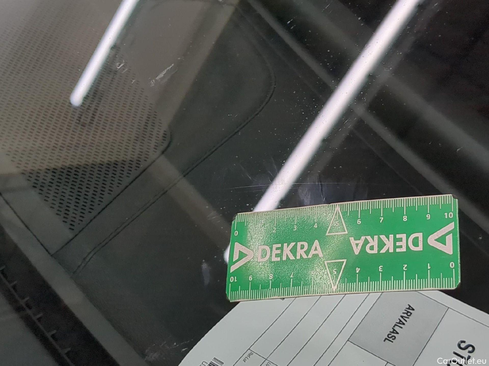 KIA  Sportage  Design Plug-in Hybrid 4WD 1.6 T-GDI 265CV BVA6 E6d #13