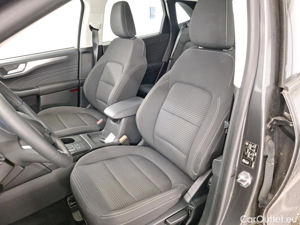 Ford  Kuga  Titanium Hybrid 2.5 190CV BVA6 E6dT #8