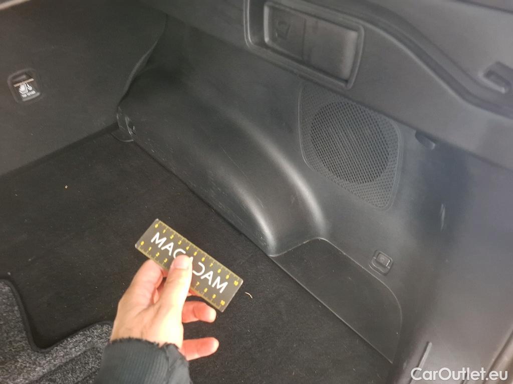  Hyundai  Tucson HYUNDAI  / 2020 / 5P / SUV 1.6 HYBRID 230 N LINE EXECUTIVE #8