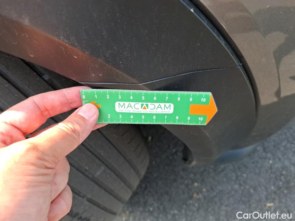 Nissan  Juke NISSAN  / 2019 / 5P / Crossover DIG-T 114 BVM6 Business Edition #14