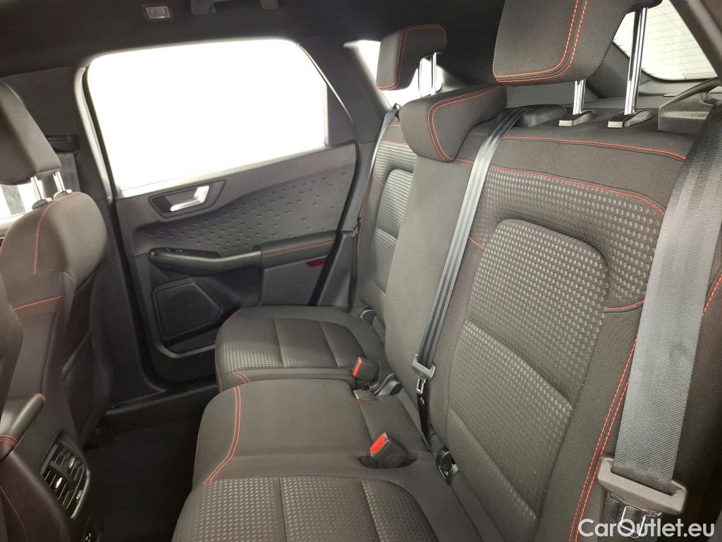 Ford  Kuga FORD  / 2019 / 5P / SUV 2.5 Duratec 225 ch PHEV eCVT St-Line Bus #9