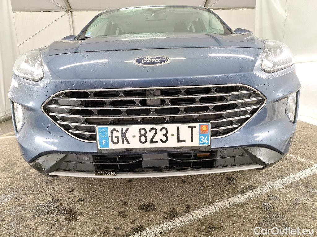 Ford  Kuga FORD  / 2019 / 5P / SUV 2.5 190 hybrid Flexifuel Pshift Titanium #17