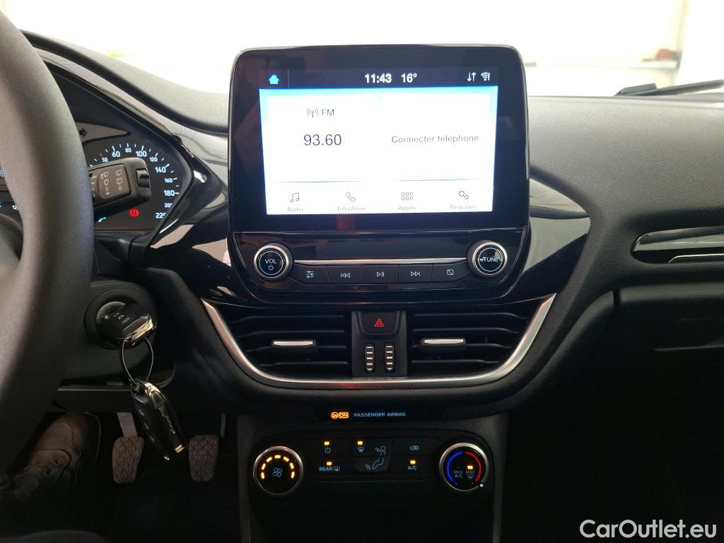 Ford  Fiesta  Cool&Connect 1.1 75CV BVM5 E6d #7