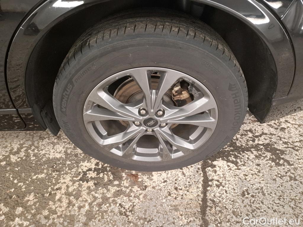 Ford  Kuga FORD  / 2019 / 5P / SUV 2.5 Duratec 225 ch PHEV eCVT St-Line Bus #8