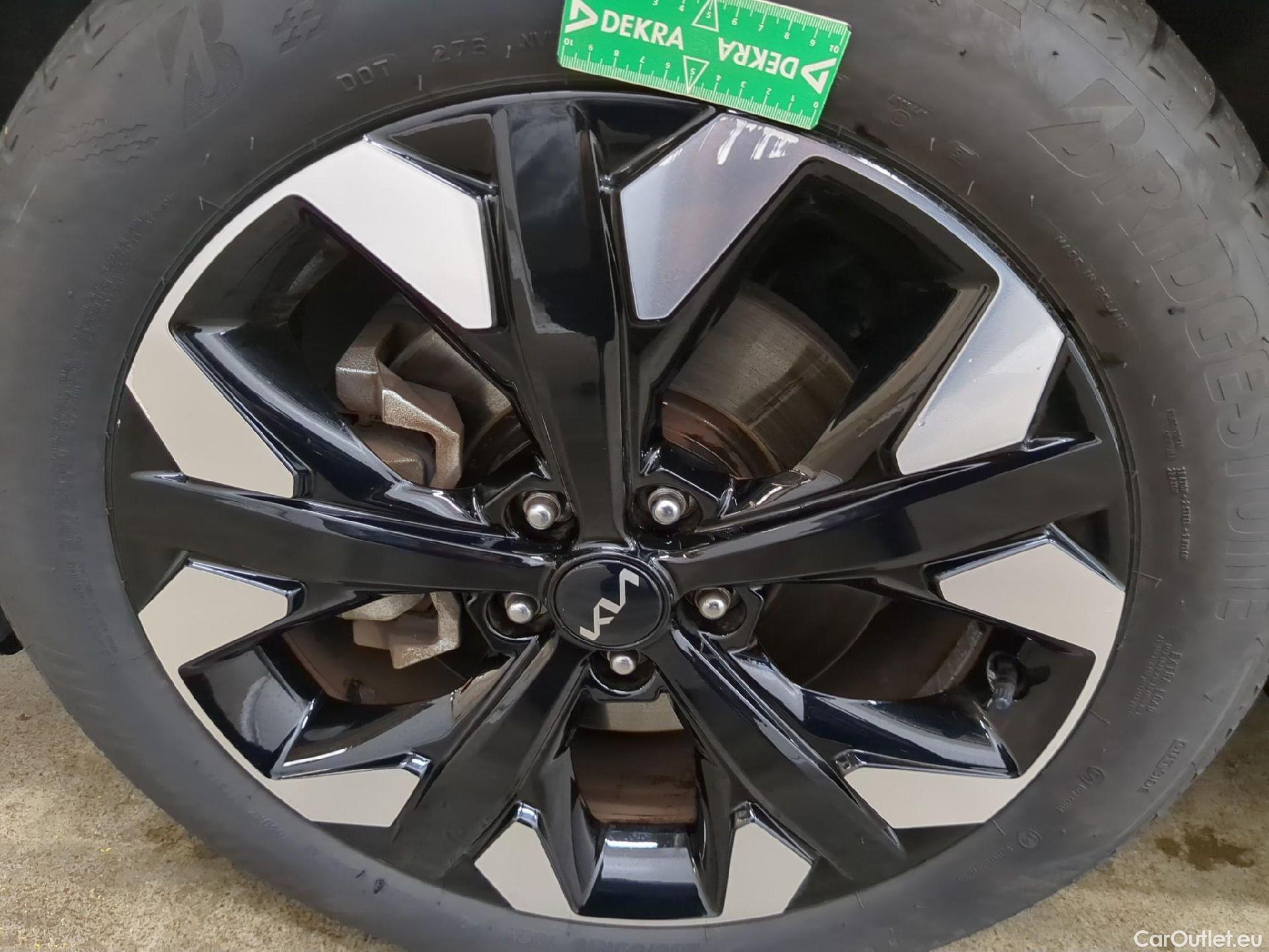 KIA  Sportage  Design Plug-in Hybrid 4WD 1.6 T-GDI 265CV BVA6 E6d #3