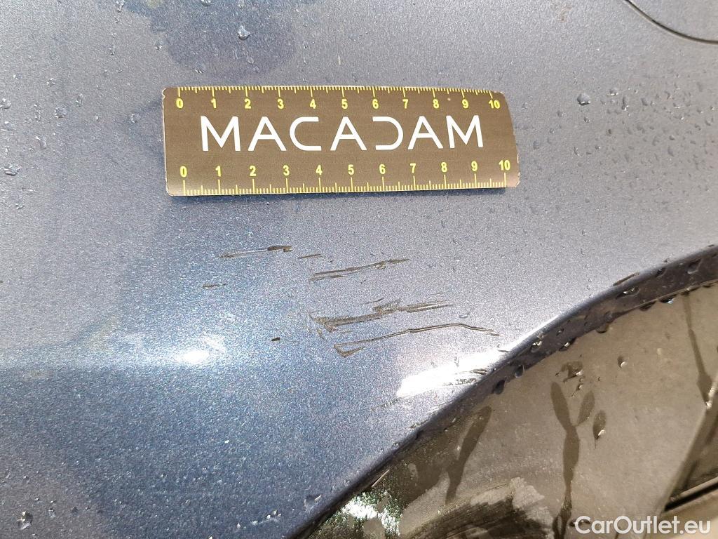 Ford  Kuga FORD  / 2019 / 5P / SUV 2.5 190 hybrid Flexifuel Pshift Titanium #7