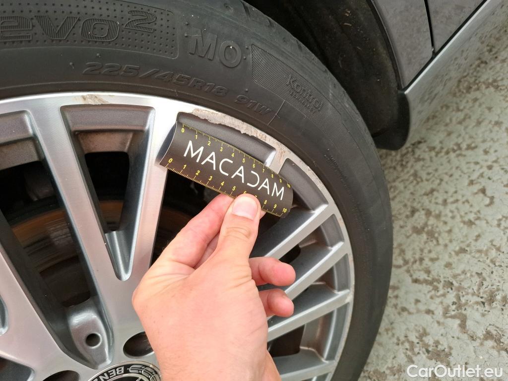 Mercedes  CLA-Klasse MERCEDES-BENZ CLA Shooting Brake / 2019 / 5P / Break CLA 200 d Business Line BA8 #10