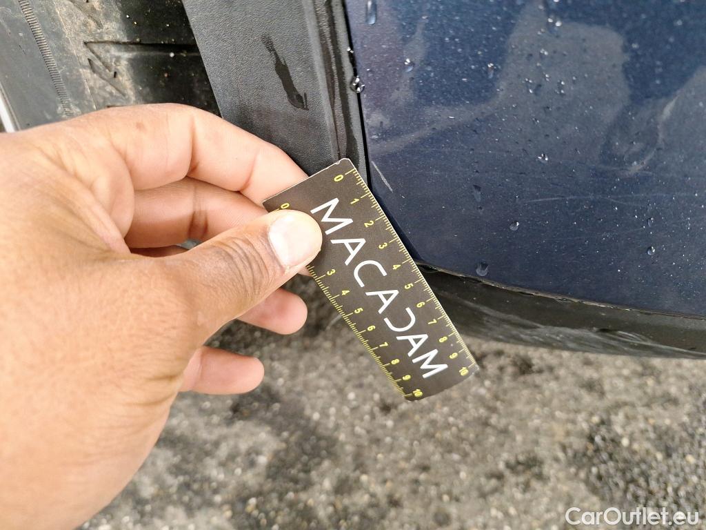 Ford  Kuga FORD  / 2019 / 5P / SUV 2.5 190 hybrid Flexifuel Pshift Titanium #10