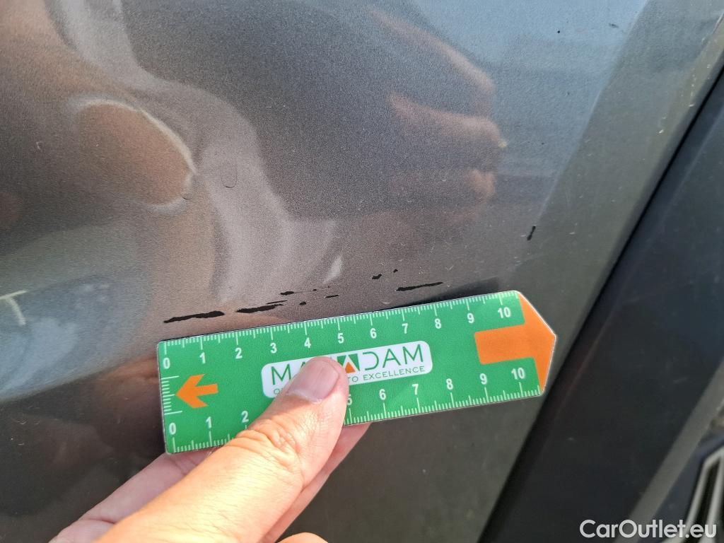 Nissan  Juke NISSAN  / 2019 / 5P / Crossover DIG-T 114 BVM6 Business Edition #6