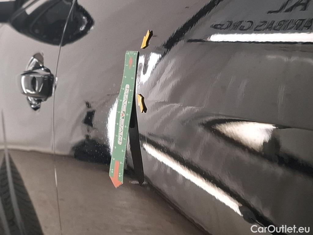 Peugeot  3008  Active Pack 1.5 HDi 130CV BVA8 E6d #13