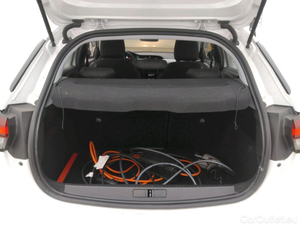 Opel  Corsa  F e Edition Business 50kWh BVA #9