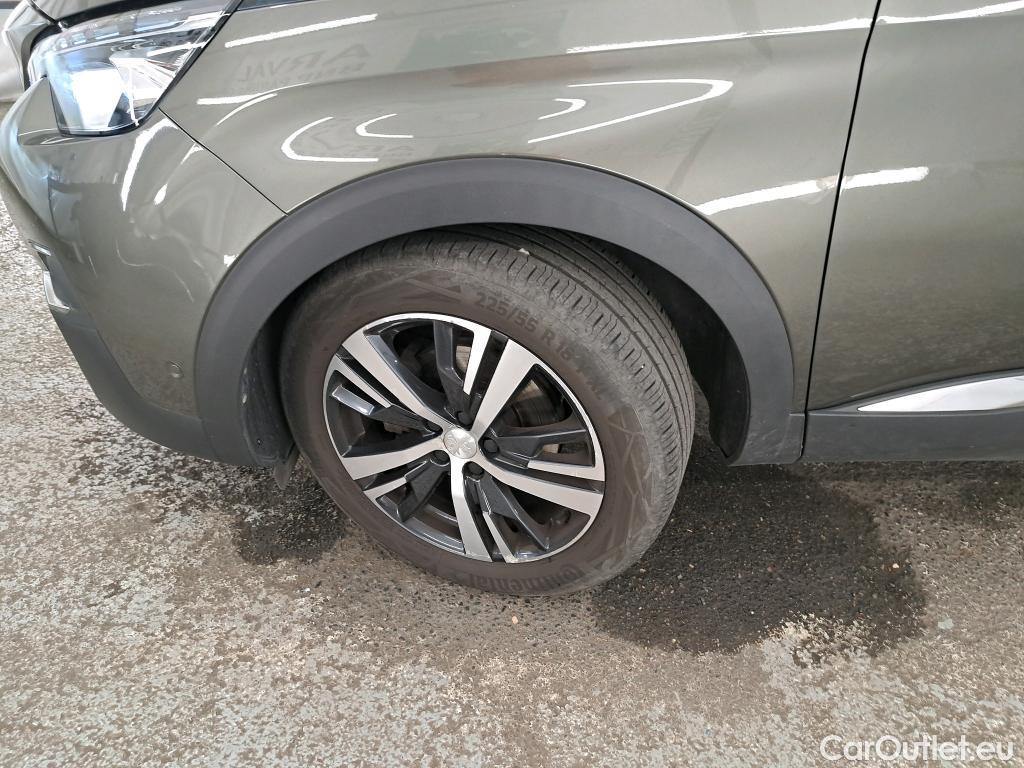 Peugeot  3008  Allure Business 1.5 HDi 130CV BVM6 E6d #5
