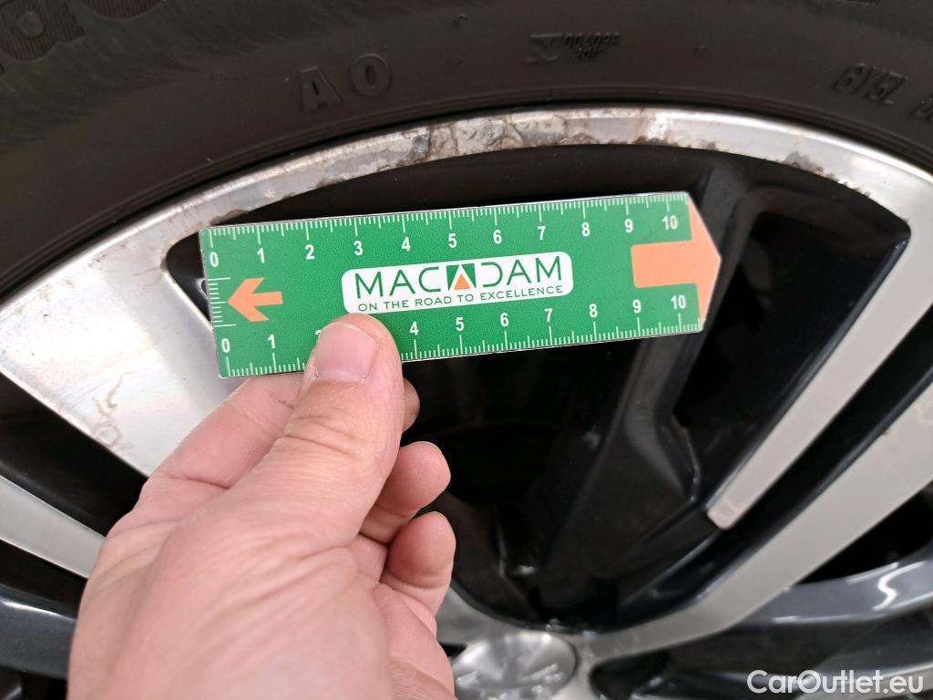 Peugeot  3008  Allure Business 1.5 HDi 130CV BVM6 E6d #21