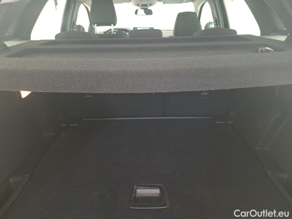 Peugeot  3008  Active Pack 1.5 HDi 130CV BVA8 E6d #10